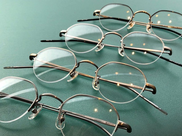 金子眼鏡メタルシリーズから、クラシックandスタンダードな2型入荷です 