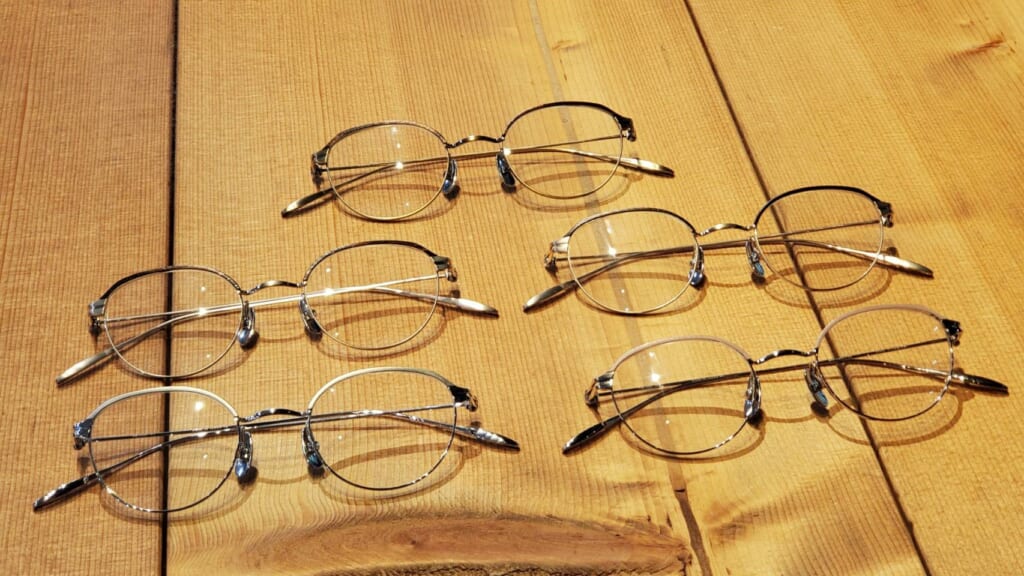 金子眼鏡メタルシリーズから、サイズ感で選べる2型が入荷です